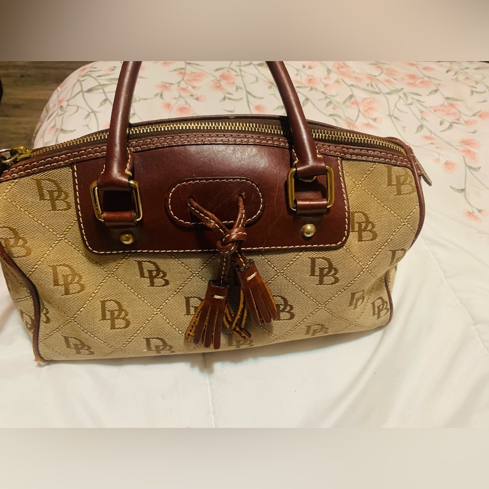 Dooney & Bourke handbag